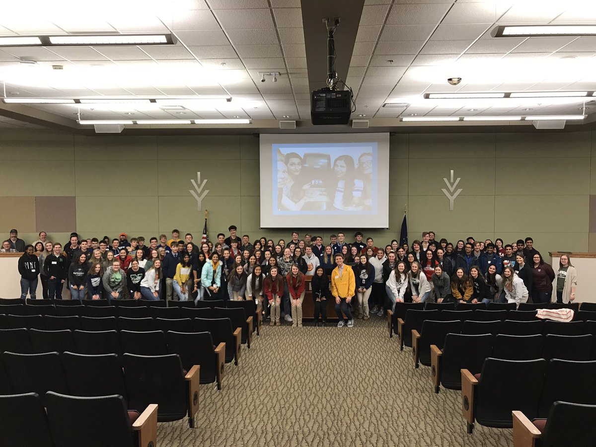 YouthResources's tweet photo. We were so honored to have Mt. Vernon senior @kenzpaul at TAC to talk about barriers to prosthetics access, 3D printing through @Enablethefuture & her organization Kenzie’s Helping Hands. (https://t.co/YBBmcNIE79) Check out the video on Facebook for more of her story! #TACtime https://t.co/bjheV8M6WH