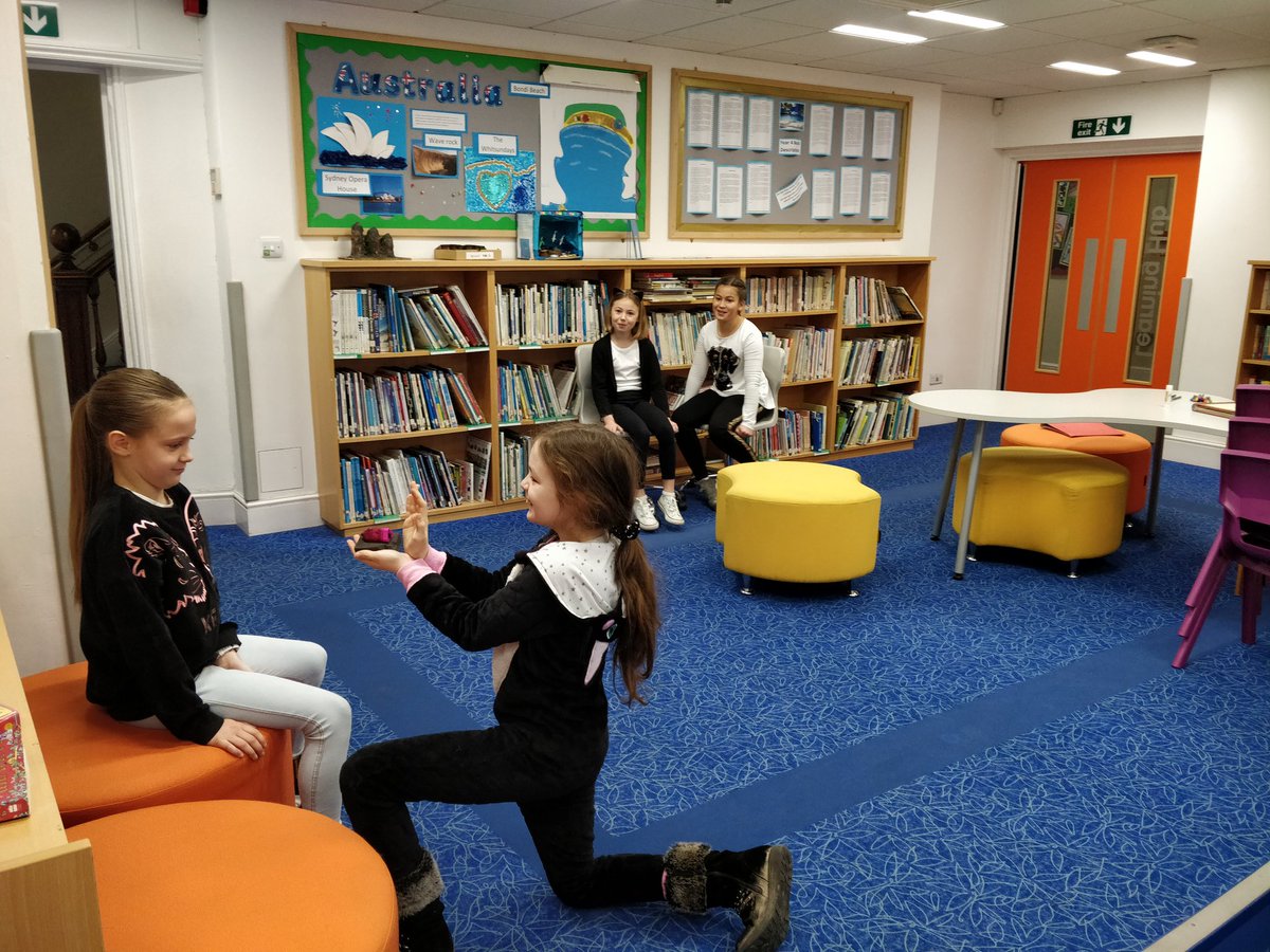 Year5BHillGirls's tweet photo. Shakespeare soap opera scenes in 5DC today. Trying to interweave themes of romance, death, tragedy, betrayal and comedy into a modern day 5 minute scene
#thespians #drama #activelearning  #Shakespeare https://t.co/Lbea6pLxdN