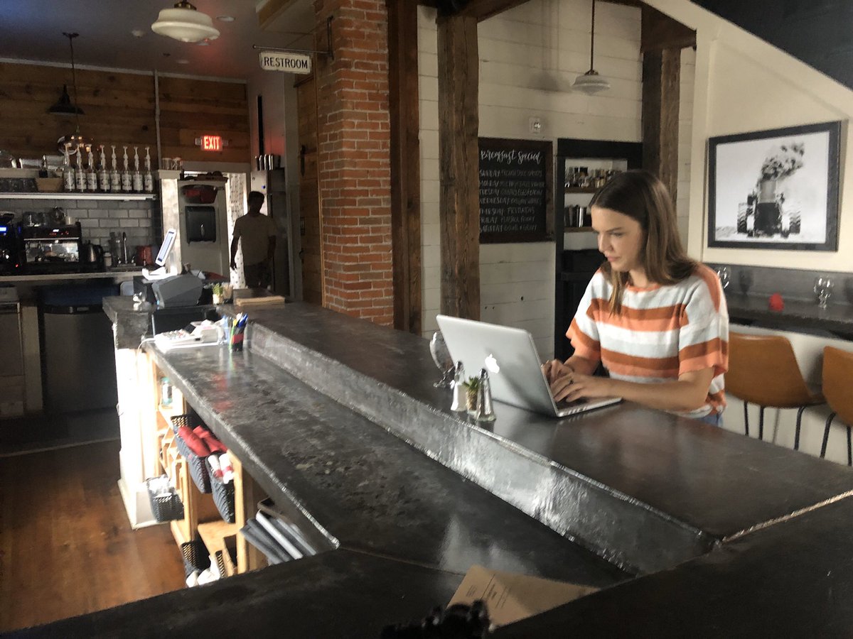 trendingfear's tweet image. Here’s a peak behind the scenes of #TrendingFear.  Season finale tonight @ 11pm | 10pm c only on @travelchannel