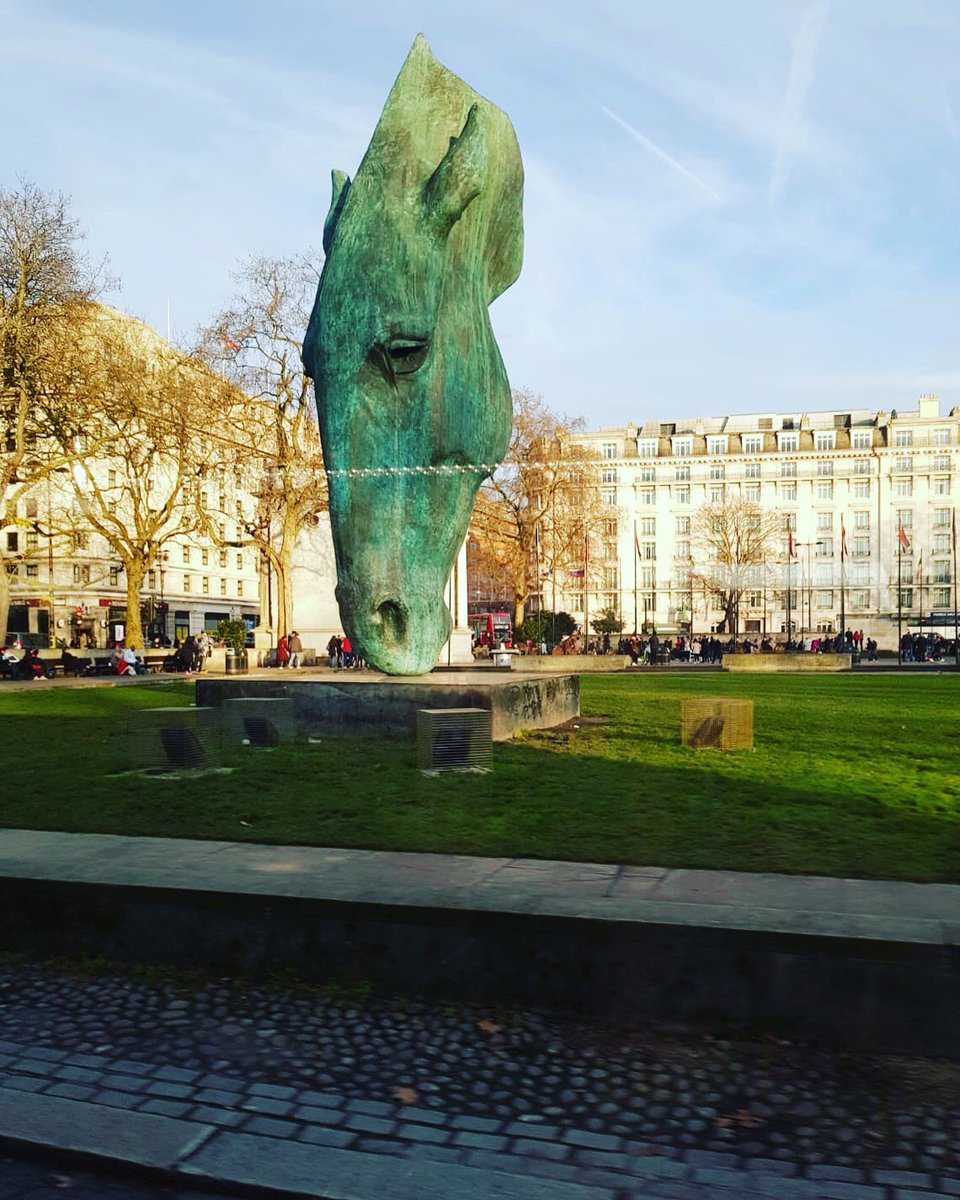 kunstmuizen's tweet photo. Je gaat naar Londen, maar wat kun je doen? Lees nu meer over de mooiste en leukste bezienswaardigheden die je zeker moet bezoeken op onze website.

https://t.co/snU1tqUJS4
 
#hhssmb #Londen #Londoneye #Stillwater #Thebattleofbritain #Towerbridge #Toweroflondon #kunstmuizen https://t.co/9yjo5Dqkge