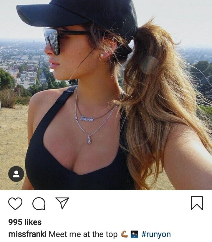 GAMERHIRAI's tweet photo. sino ang tunay na top....

charot

FRANKIANA 7MONTHS NA https://t.co/bwLoank1zc