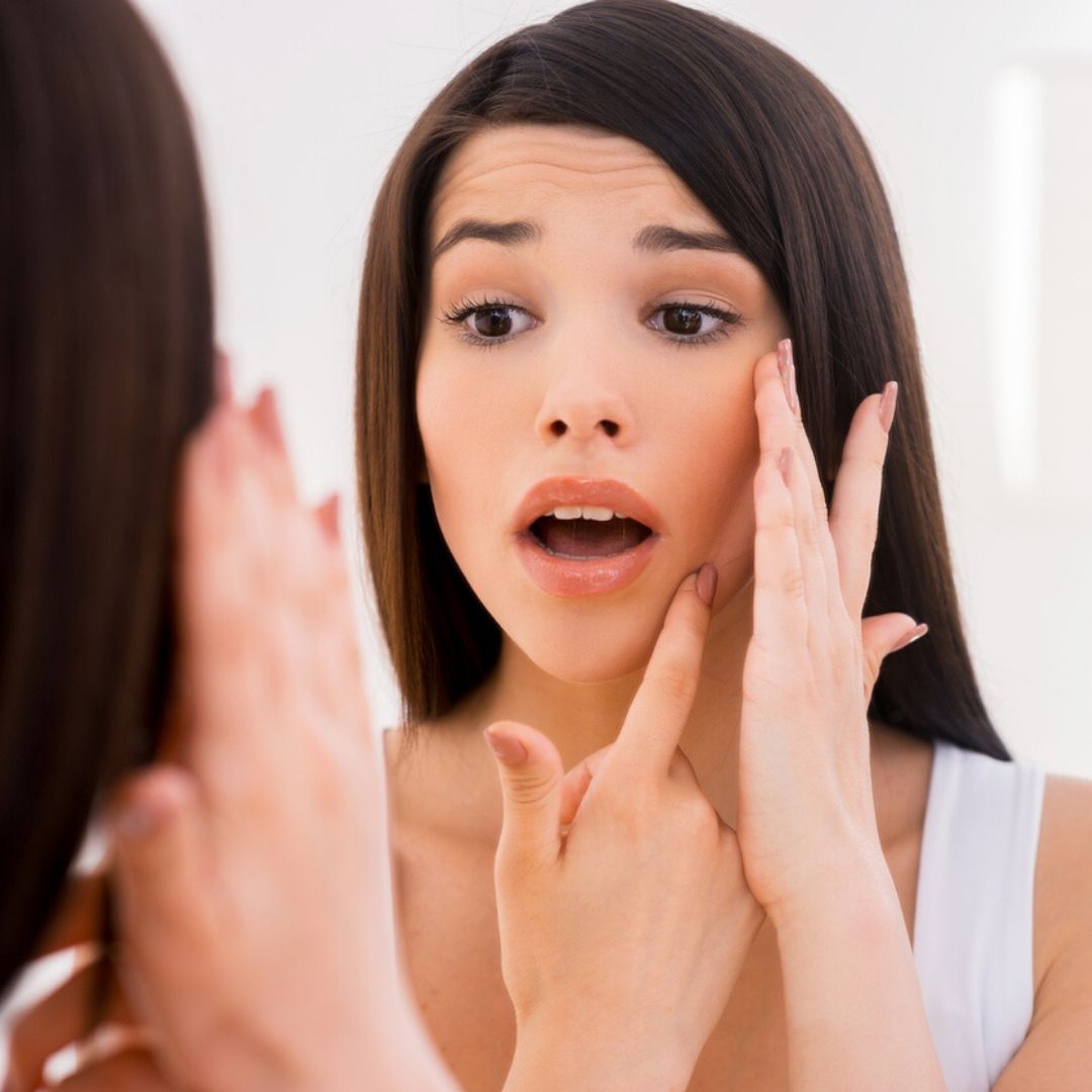 A 2014 study concluded that hemp oil is a potent and potentially universal anti-acne treatment! Learn more about the different benefits of hemp oil and give one of our EAU Spa fairies a call to add a hemp oil treatment to your next spa day. 561-203-3490
1l.ink/WRSNQX6