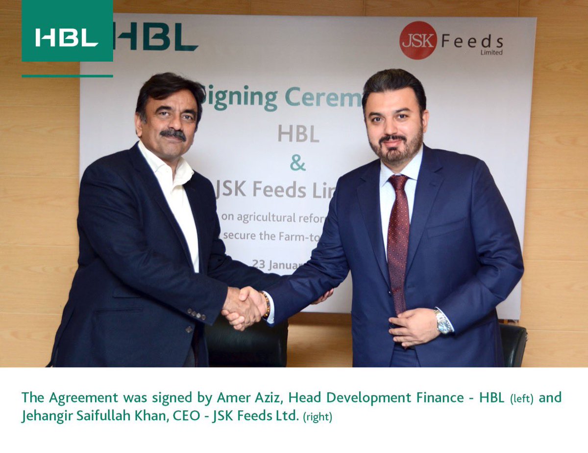 HBLPak's tweet photo. HBL collaborated with JSK Feeds to connect farmers to a bulk buyer of their crop produce which would help them sell efficiently. HBL will also assist farmers increase their production by providing Agronomical Advisory, Modern Mechanization and High Quality Inputs. https://t.co/IcB3cebotX