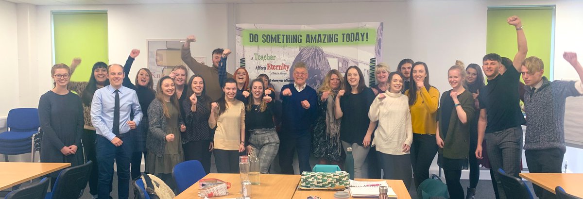 wpscitt's tweet photo. Just what we needed ! Thank you once again @sirjohnfjones for weaving magic. A true reminder of why teaching is such a magical careee. #FridayMotivation #Southampton #PGCE #masters #magicweaving #primary #secondary #teach https://t.co/tNFNl3rX6A