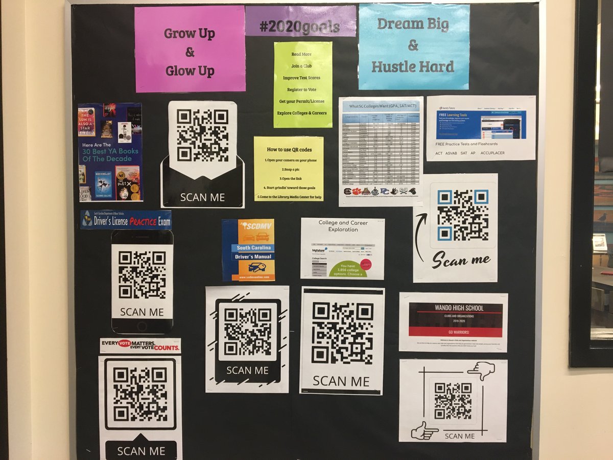 opus250799's tweet photo. Check out this FANTASTIC bulletin board Ms. Cobb created! It’s helping students to do big things like register to vote and get the SC Drivers Manual! There are 3 around the school for maximum outreach! Great job Cobb #2020goals @WandoHS_Media @wandohigh @VOCALCCSD https://t.co/kIb7pckBoE
