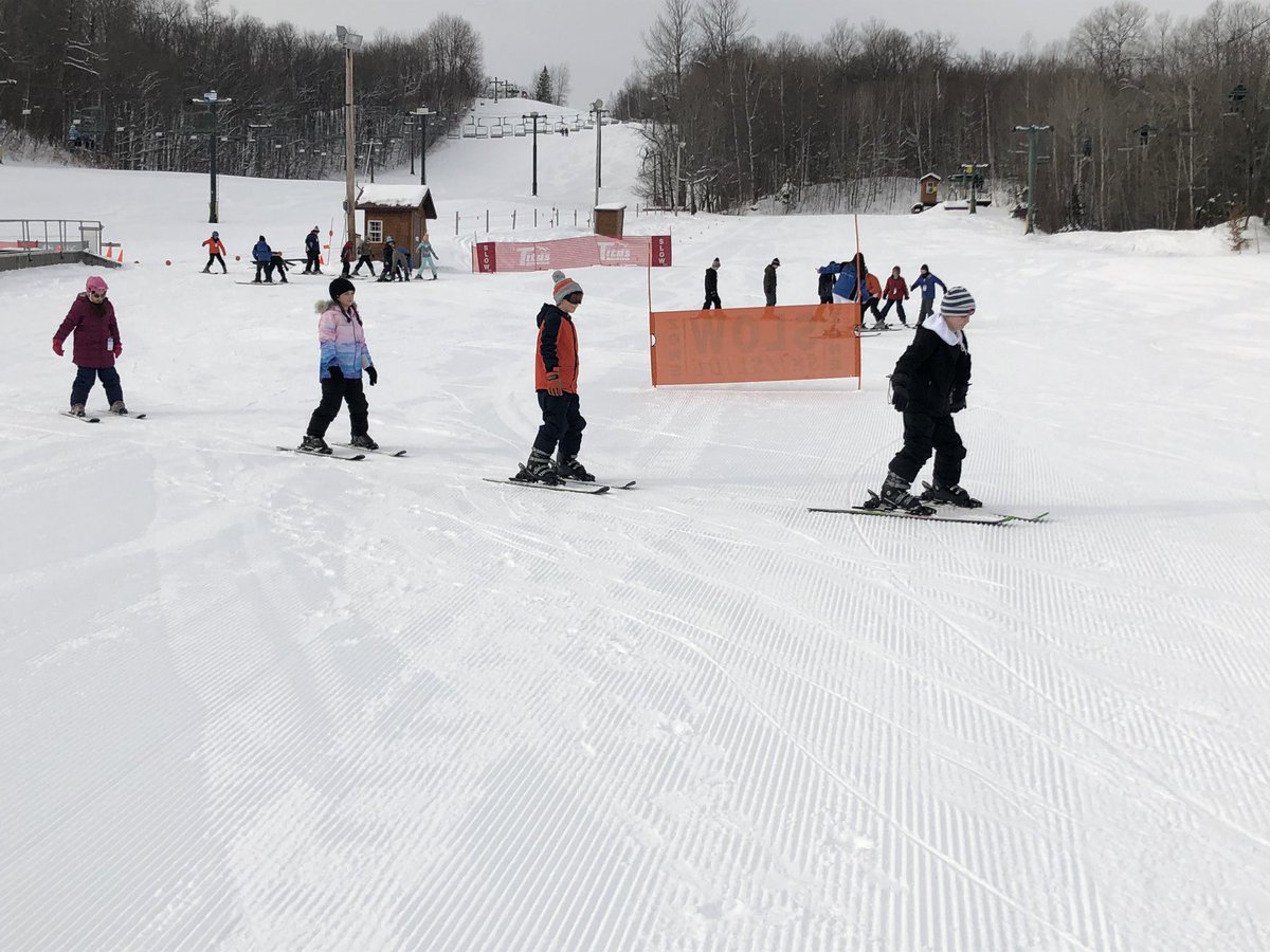 Positive__PE's tweet photo. Another successful year at @SkiTitusMtn with our 4th graders! One of my favorite days of the year as a teacher seeing our students getting to enjoy a lifelong activity. Very fitting our @PosProject trait was #perseverance this week!! https://t.co/DeKuEthJIP