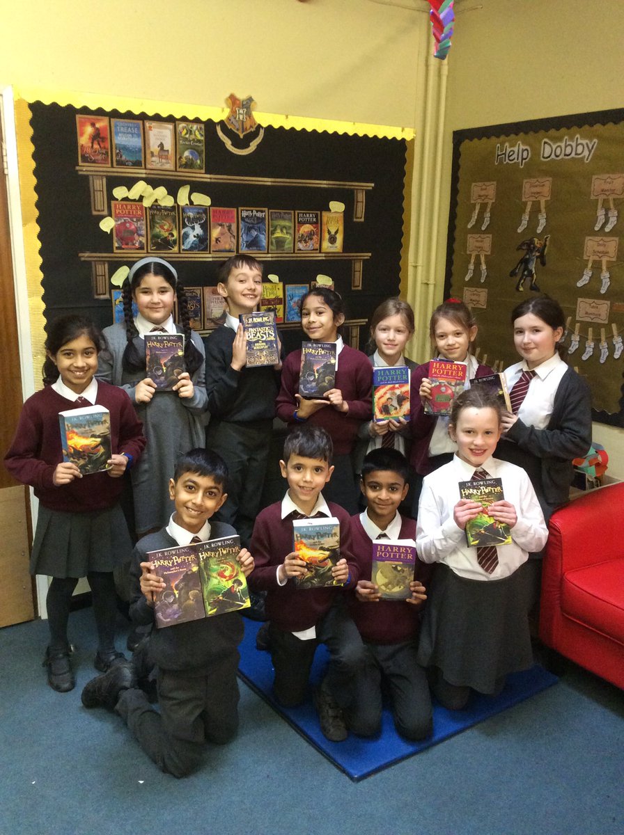 MrsTaylorBH's tweet photo. Inspiring my students who now love Harry Potter as much as I do! #jkrowling #HarryPotter #readingks2 #BusheyHeathReading https://t.co/U6X1Hmib3o