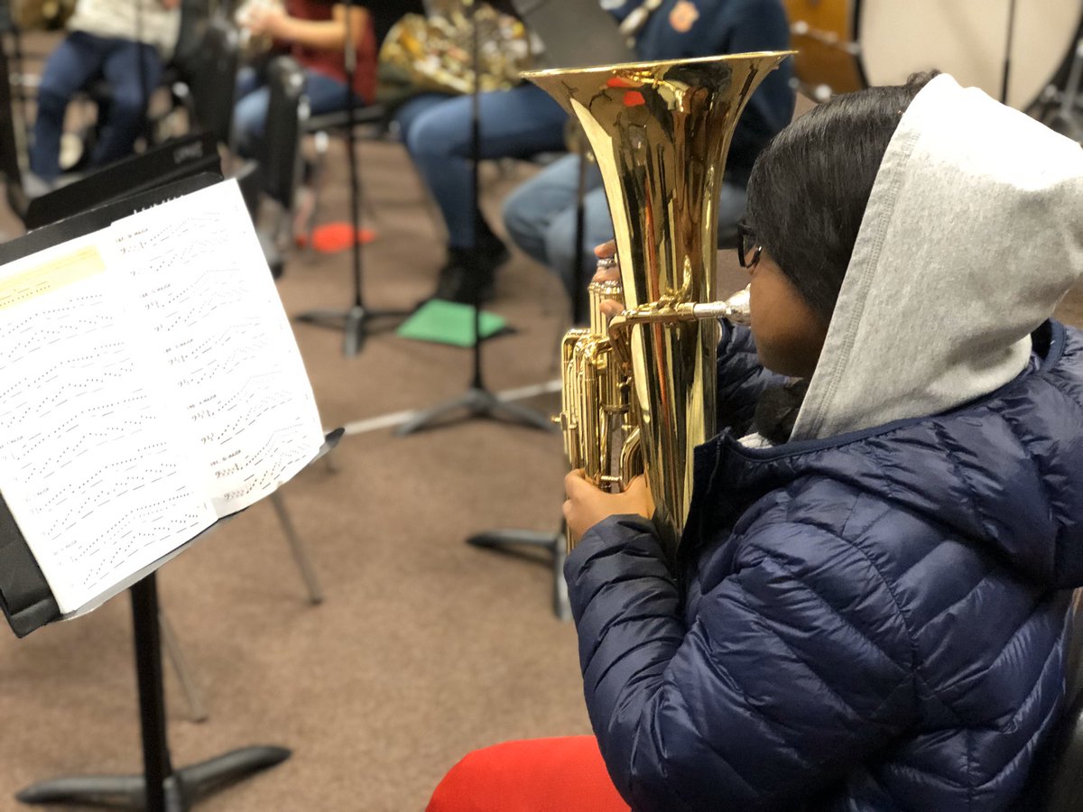 hamcoschools's tweet photo. This morning we’re inside Mrs. Stephens’ band classroom at @LVHSJackets where students are working on two pieces of music and practicing sight reading. These students are in 8th-12th grades. #HCSInsideMyClassroom https://t.co/QSpT0MuzV5