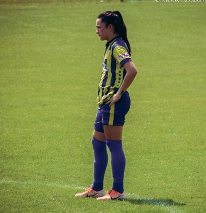 SirenasDelGol's tweet photo. NOTI #FutFemPy 
Fue operada @YakiVecca jugadora de Deportivo Capiata y la @Albirroja femenina. Se viene tiempos de recuperación. Extrañaremos su juego, su entrega, su carisma...pero volverá mucho mas fuerte, de eso no nos queda ninguna duda. María Martínez nunca se rinde. https://t.co/n7QlwCROSP