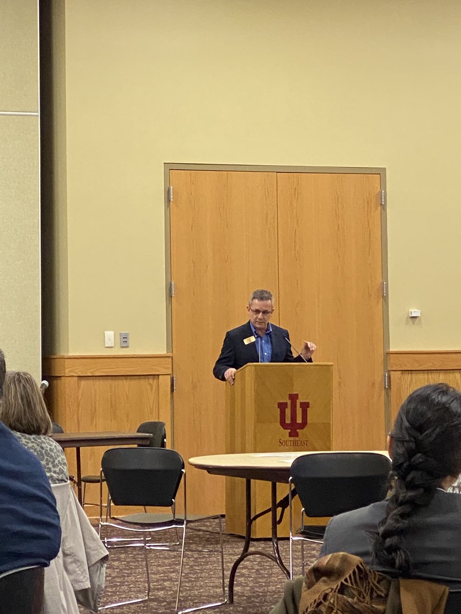 StrategyDoc1's tweet photo. EVC of Academic Affairs Uric Dufrene opens our 24th Annual FACET Teaching Symposium. Thanks for supporting Professional Development for our faculty at #IUS https://t.co/JUwSWO3MVk