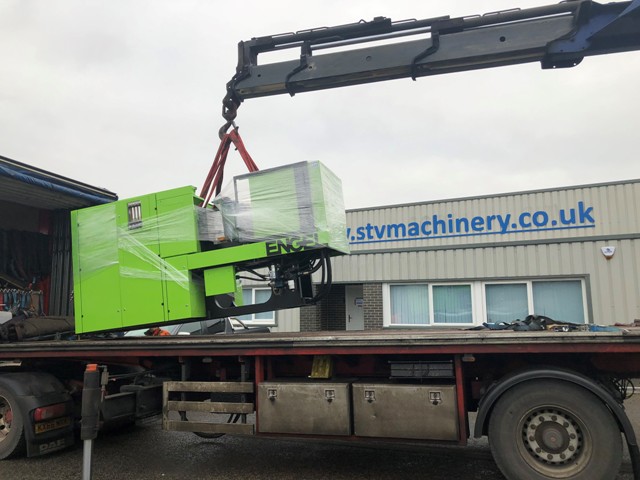 STVmachinery's tweet photo. 👋.... this Engel is off to it's new home in Wales with RJC Projects 🏴
Another machine refurbished by STV Machinery & another happy customer. 🥰
#STVmachinery #Machinery #Refurbished #Engel #RJCProjects #Wales #UKmfg #GBmfg #UKeng #Machinery #UKplastics #plastics https://t.co/HwU8f6JKb7