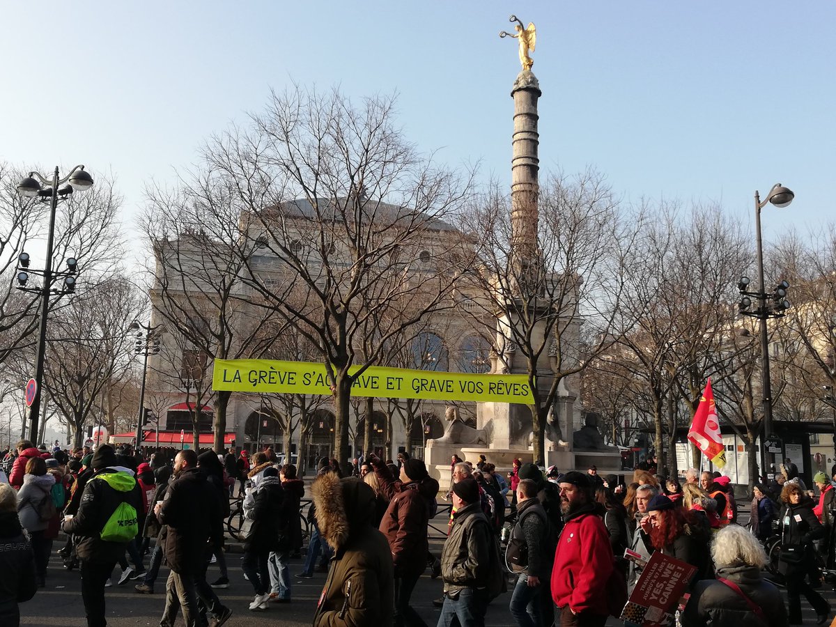HakimaNecib's tweet photo. #greve24janvier https://t.co/ylraYg32xG