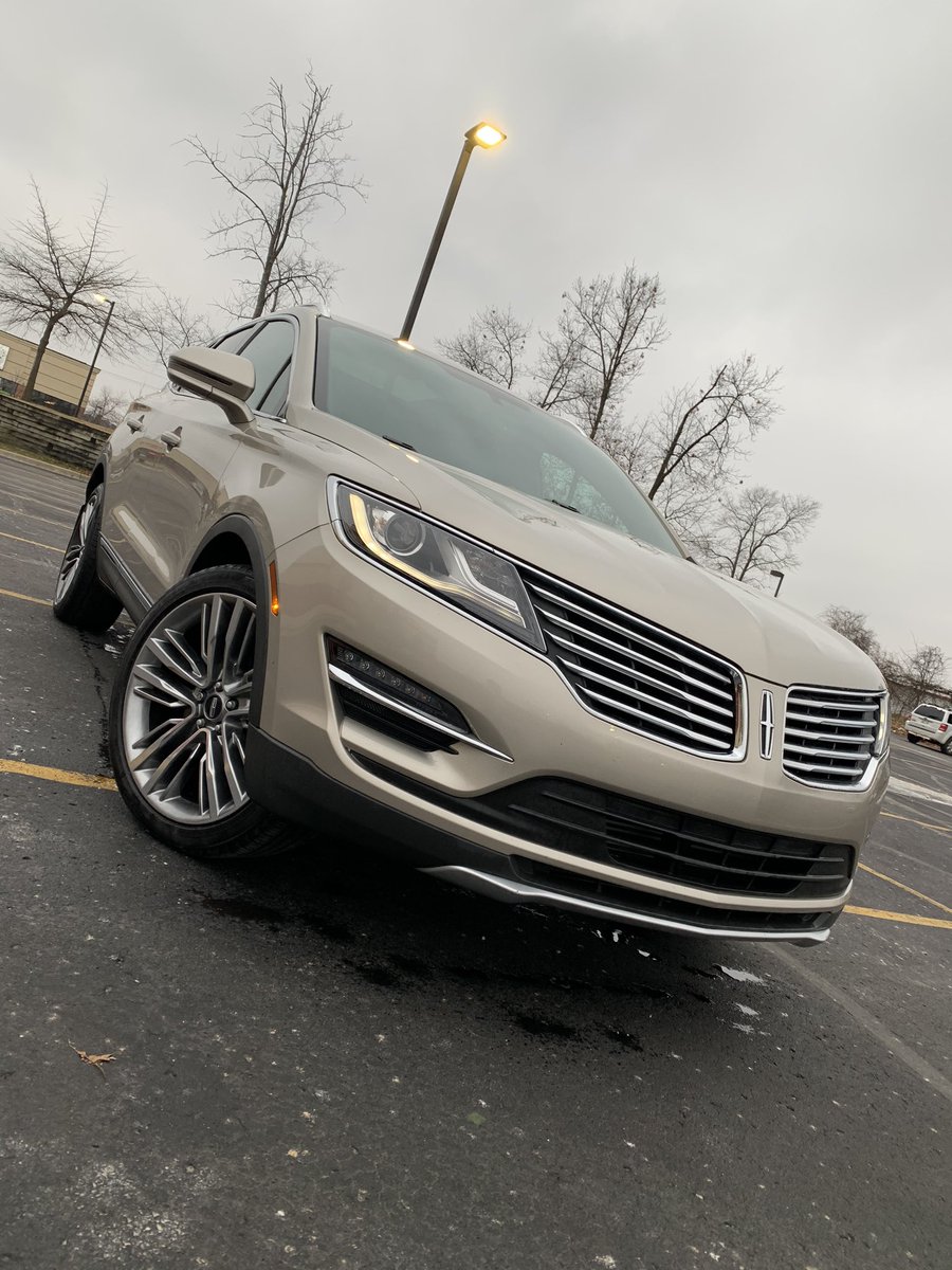 GJRickard's tweet photo. perks of living in michigan:
you think you can clean your car but the weather forecaster was wrong and it snows the next day https://t.co/MCQfOp4930