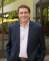 SaundersRltyLLC's tweet photo. Meet  John Riggins - REALTOR(R)! John has been a Realtor since 2010 and is a Winston-Salem native, having grown up, raised a family and run businesses here. https://t.co/dzm15ZsQrp https://t.co/6pjrpNBvXU