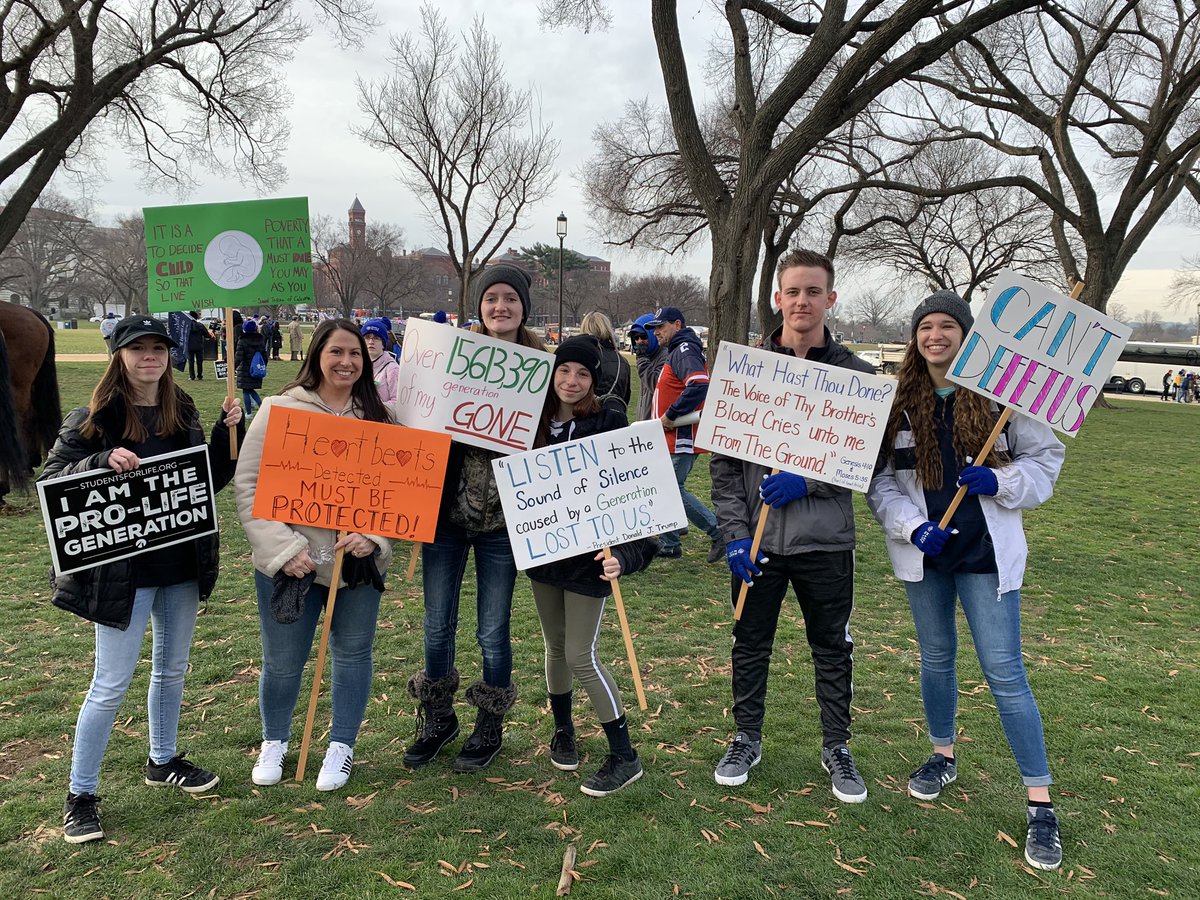 March_for_Life's tweet photo. Why do YOU march? Tell us by using #WhyWeMarch https://t.co/WSd4TW9wgT