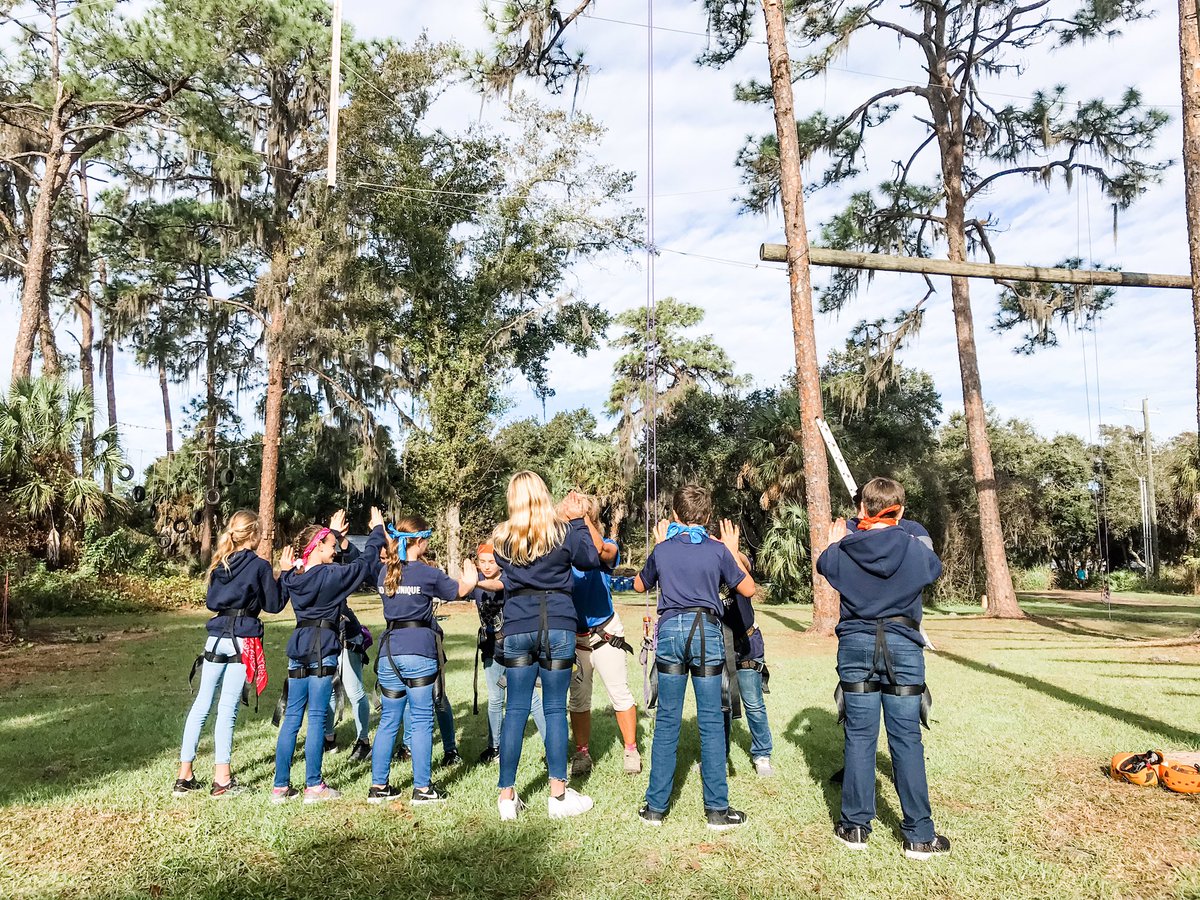 meghendrickson's tweet photo. @holynamestpa beautiful morning for the 7th grade retreat at Day Springs! https://t.co/xFt4JEMpQC