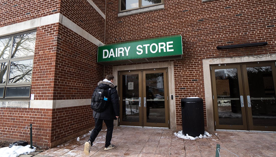 facilitiesmsu's tweet photo. Polar Vortex is back at @dairystoreMSU! Go get you some ...and be sure to check out the renovations to the Anthony Hall location. Our Project Services team knocked it out of the park. #keepmsurunning #msu #msudairystore https://t.co/ykFOHJ4LPC