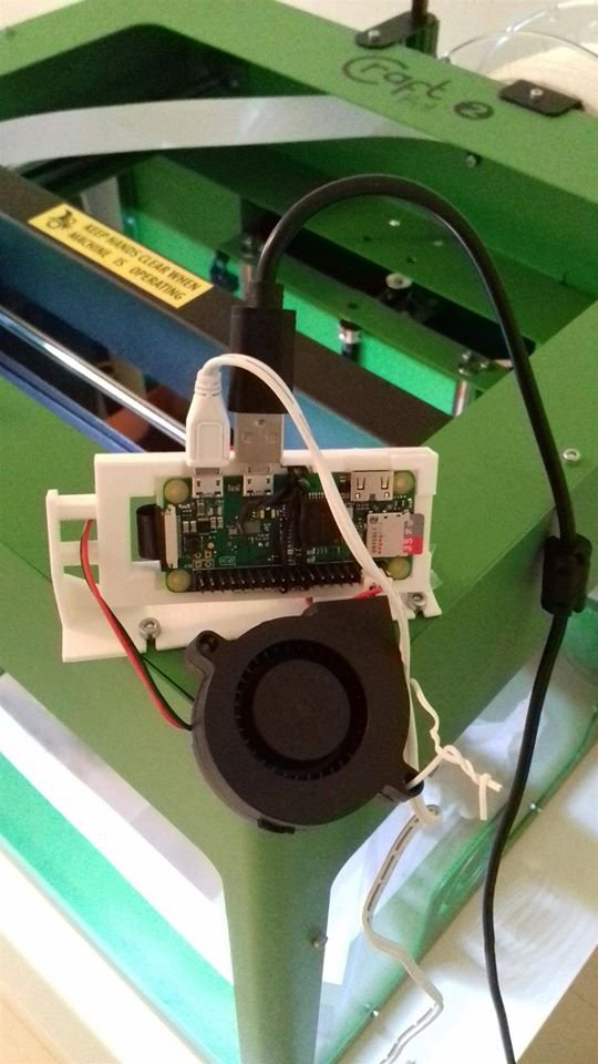 hubberthus's tweet photo. @Raspberry_Pi #MyFirstRaspberryPi project was a camera handler for my @CraftBot3D printer. Using a #Python script it waited for a GPIO signal which I triggered from the GCode, creating timelapse videos. Mounting is really high-tech🙃 https://t.co/2ifNhCAfEo
