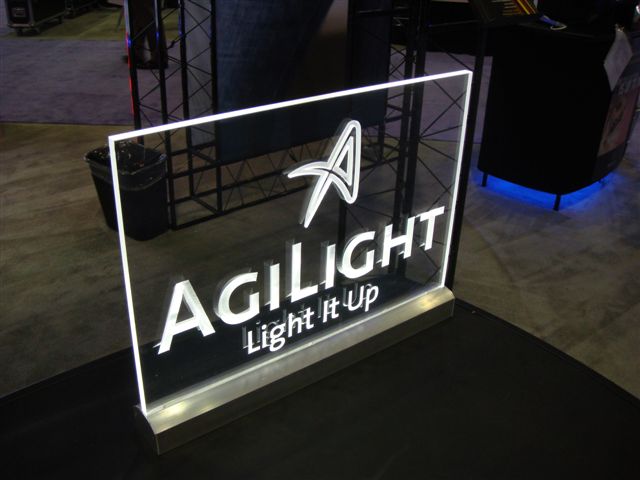 imageonejaltd's tweet photo. Edgelit signs are made to suit your exact needs and can include your company logo or specific wording. They are incredibly versatile and can be used for bars, restaurants, hotels and much more #imageone #edgelit #edgelitsign #acrylic #acrylicsigns #retailsignage #barsign https://t.co/qPQevGSqkP