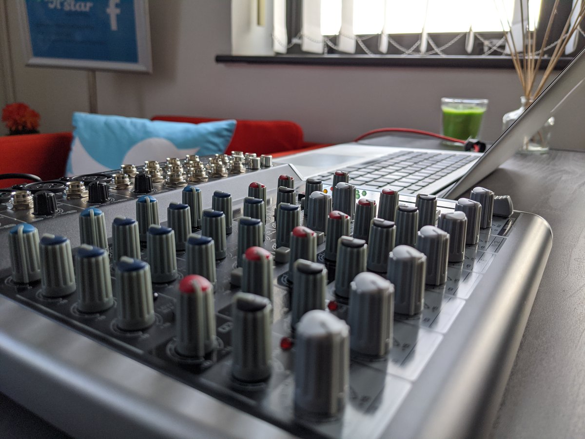 TalkDigitalChat's tweet image. New @Behringer mixer arrived from @gear4music today! This could be the end of virtual audio cables and trying to run multiple USB mics! Very excited!!!

#TalkDigital #TalkDigitalChat