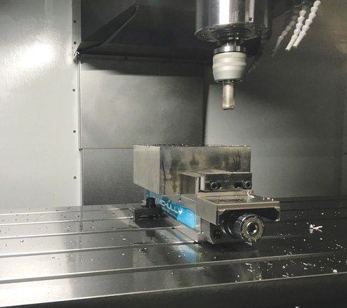MfgNewsWeb's tweet photo. Samchully power vises allow operators to apply a consistent clamping force designed to prevent part deformation and improve machining accuracy. #Mfg #Samchully #Vises
https://t.co/VPUJ1ZI1ph https://t.co/RxDw94c67A