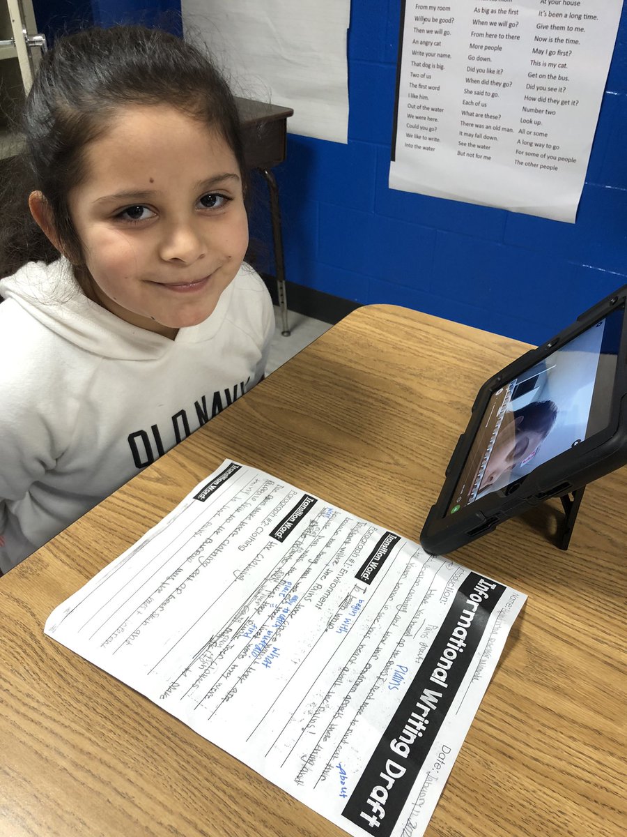 Fun scaffolding on this rainy Friday! 
Using Flipgrid to hear our informational essays, write them, and make necessary corrections. <a href="/OGESeagles/">Oak Grove Elementary School</a> @mgrant_ils