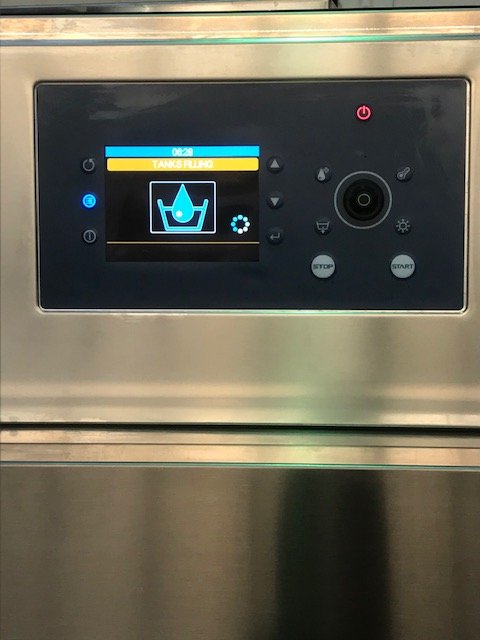 maidaid's tweet photo. An amazing end to the week with a fantastic installation of a #Maidaid QX596! 
The machine was supplied by @G_E_S_C  &amp; #installed by Archers @gregarcher 
Great work guys!
#warewashing #fridayfeeling #teamworkmakesthedreamwork https://t.co/GgHBpoey9w