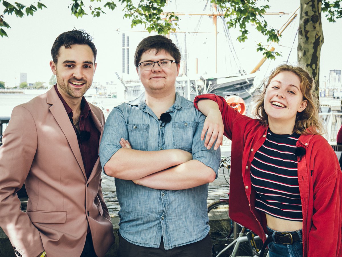 visitvideos's tweet photo. 1 HOUR TO GO 📺 

Watch our #SussexCoastSeries on @LatestTVBtn at 10am! 

Channel 7 | Virgin 159 | https://t.co/emucipaVoI https://t.co/mQGoUqvuZ1