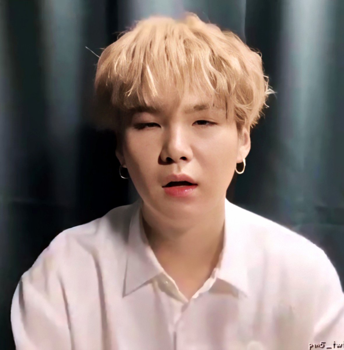 yoongisarchive's tweet photo. honey dumpling https://t.co/fqBcLaak49