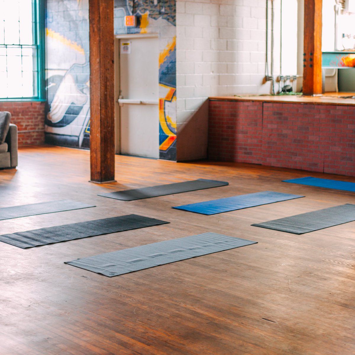 archstreet's tweet photo. Grab your yoga mat and join us for our weekly Yoga Takeover program! 🧘It’s FREE and no experience is necessary. We also provide yoga mats if you don't have your own.🧘‍♂️

Learn more: https://t.co/wPGMMXpiXe https://t.co/lR0N7SvHng