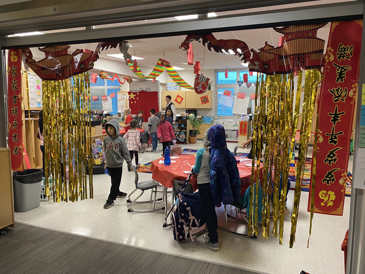 Jrumpthe2nd's tweet image. Welcome to Beijing!!!! @MeanMrMeehan #readingelementary #readingprimary