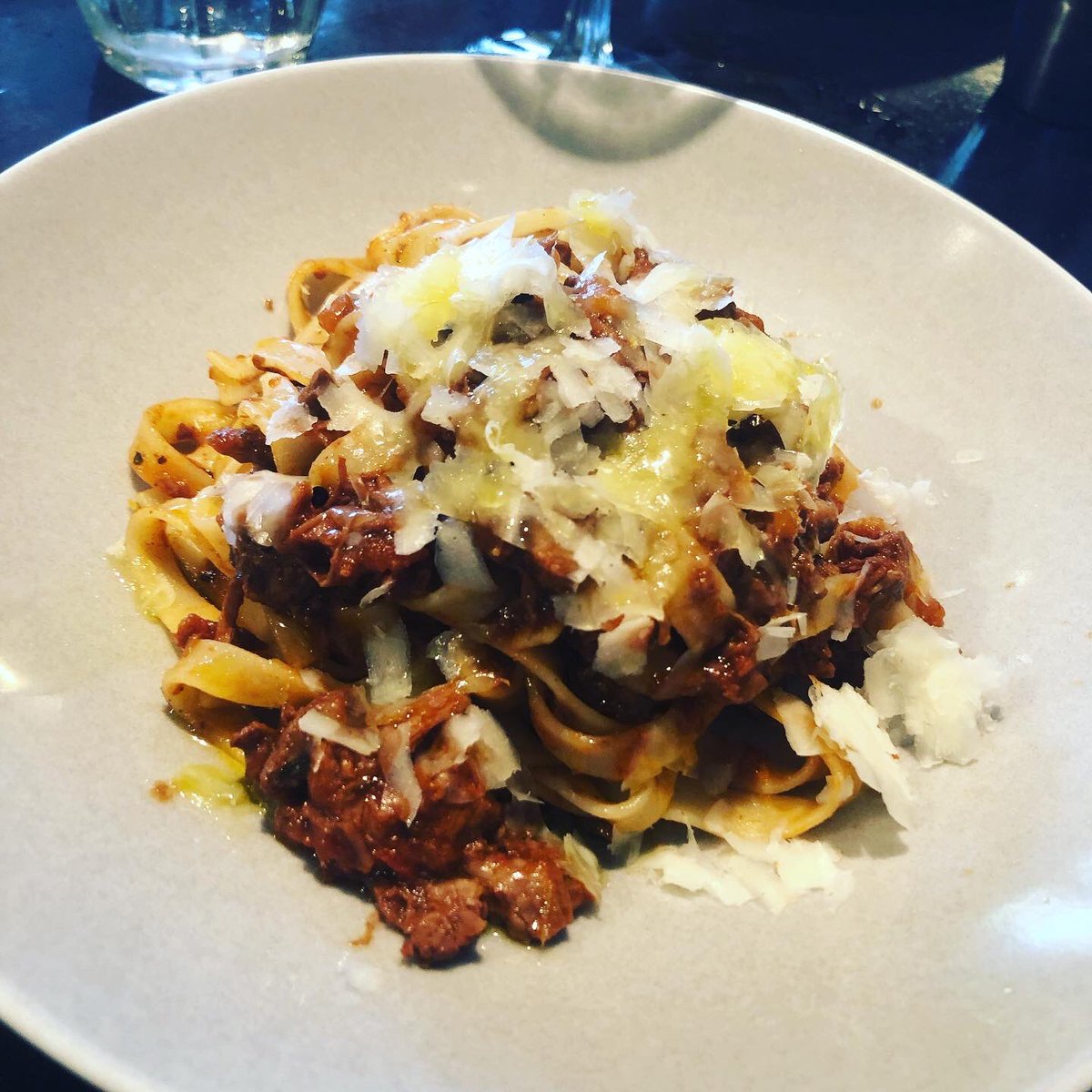 KFHPalace's tweet photo. There’s nothing better than a cold cocktail and a delicious meal to begin weekend! Established in 1978 Joanna’s has been at the heart (and stomach) of Crystal Palace for almost 42 years! 
#keepingitlocal #Crystalpalace #localhotspot #loveCP #London https://t.co/luPd7ytiYE