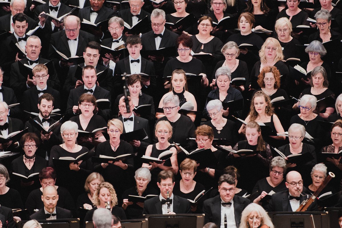 DCINY's tweet photo. The 20th anniversary’s of #SirKarlJenkins ‘#TheArmedMan’ and the North American premiere of ‘#Miserere’ was an absolute smash! 🕊 Congratulations to our participants for this incredible celebration of peace and love. ✌🏼😇 #DCINY https://t.co/w69nu0edgT