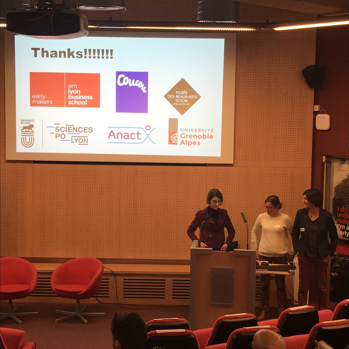 DamienRichard73's tweet image. #RGCS2020: Thank you ⁦@FabbriJulie and all the team⁩ ⁦@EMLYON⁩ for this great active &amp;amp; positive Symposium on #Coworking Research ⁦@Anact_⁩ see U😉