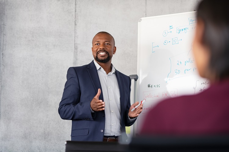 Celebrate #NationalMentoringMonth by looking into a mentorship program to see how it can benefit you and your career goals. Join the York Solutions’ Link to Leadership Program and learn from senior IT leaders within the Think IT community. Learn more: ow.ly/1ner50xVpT4