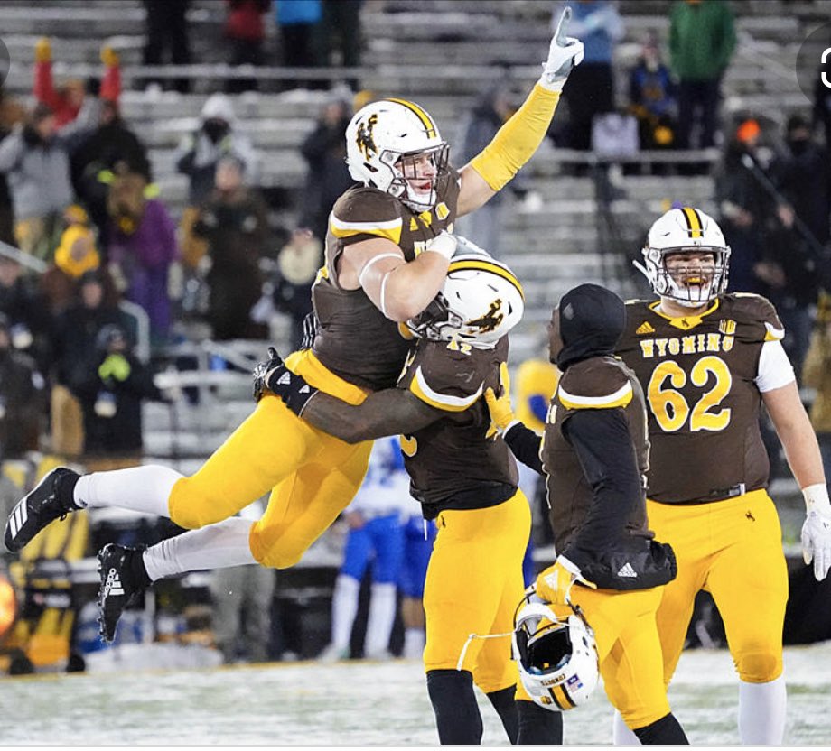 HRHSFootball's tweet photo. #HRFB wants to thank Coach Claborn from Wyoming for visiting the #Falcons #highlandsranch #cresthill https://t.co/iNe4bH8txy