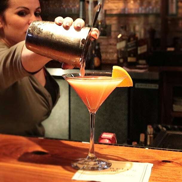 EatAtBarelis's tweet photo. The perfect end to the working week🍸 Happy Friday ! #barelis https://t.co/RcMcOJwK5d