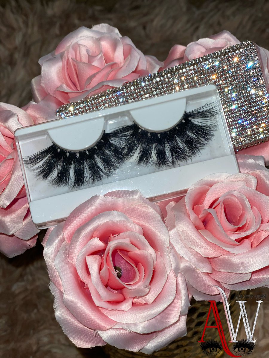 Zykerriaw_'s tweet photo. LADIES! LADIES! LADIES!
Lashes drop 10PM 1/26/2020💎 
ALL UPSTATE STUDENTS LASHES ARE $8 TILL FEB 3RD!
15-18mm: $7 25mm: $10
IG: almightywinks 💎 
https://t.co/r4cyLAoKQG 
ALMIGHTYWINKS OR DON’T BLINK(.) https://t.co/lK3CwKX1Mf