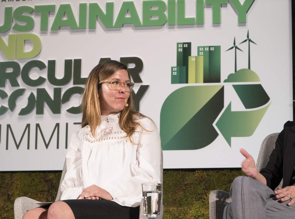 "Too much plastic enters our natural environment. That’s unacceptable. It’s also unacceptable to view this valuable material as waste in the first place." Dow's global sustainability director advocates for the #CircularEconomy. readyforsocial.com/def642e8307