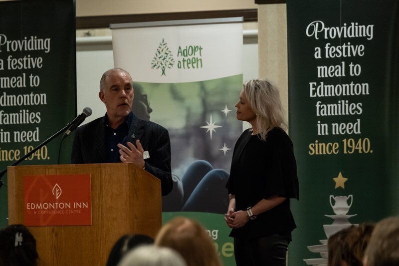 take_roots's tweet photo. There were smiles, laughter &amp; tears with so many incredible @ChristmasBureau volunteers in☝🏻 room. Client stories of gratitude for the ❤️&amp; support they were shown over the campaign. 

Recognized long term, outstanding service &amp; our first youth ambassadors. 
📸 @BossDigitalYEG https://t.co/WN39fy0Grr
