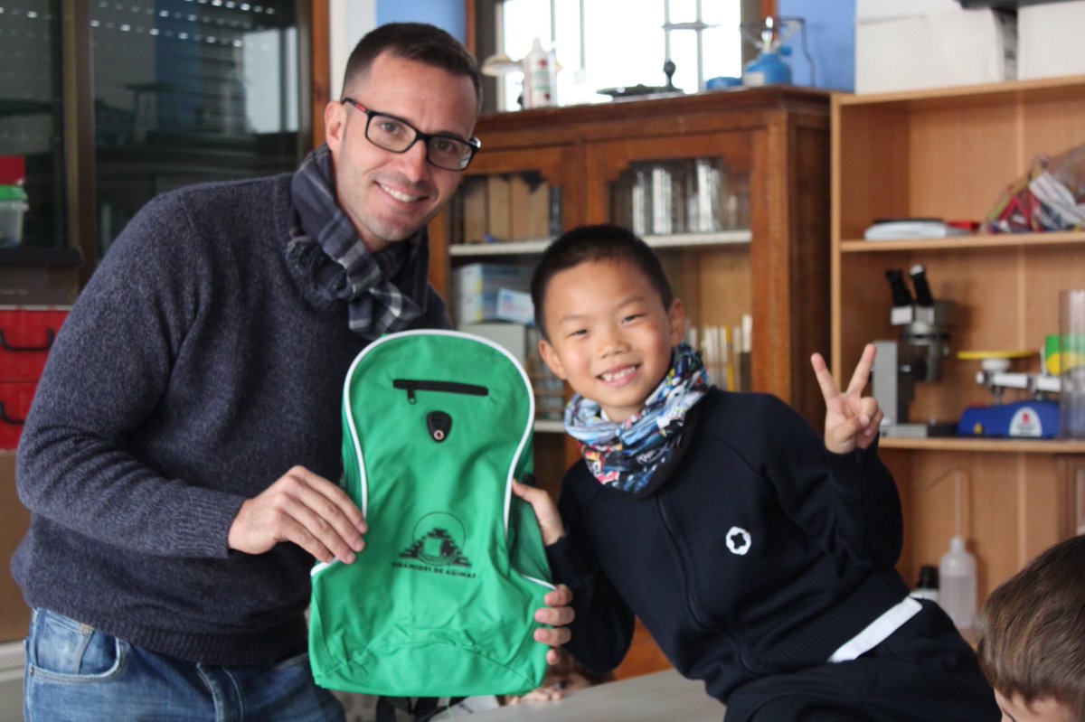 Colegio Sagrada Familia tweet media