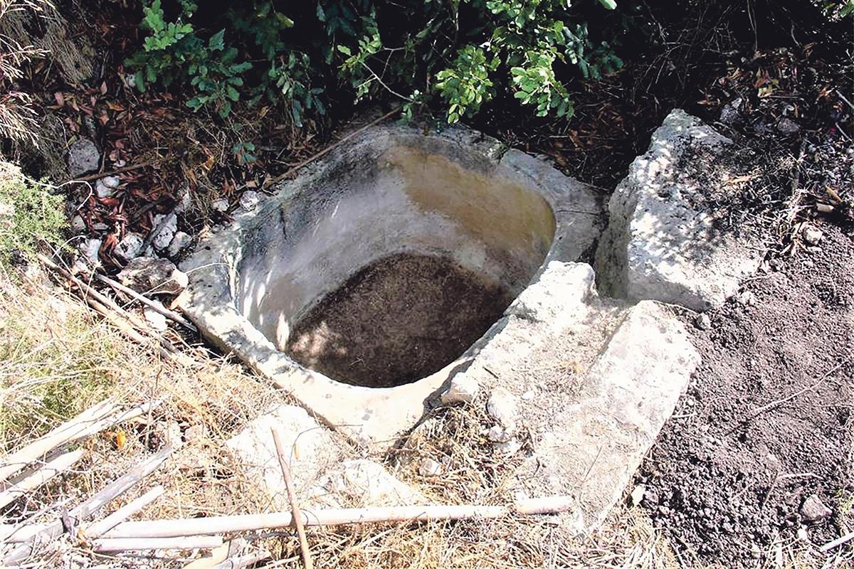 RomArchable's tweet photo. Ancient #Roman farm complex lies buried under Maltese fields https://t.co/fpAx7jMUHa #RomanArchaeology #RomanMalta #Romans #Archaeology #Malta #RomanHistory #AncientHistory https://t.co/5MuHWuYIau