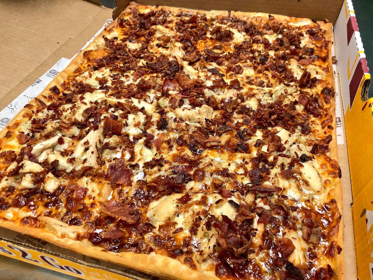 LedoPizza's tweet photo. ❗️ #FridayFeeling GIFT CARD GIVEAWAY ❗️

RETWEET &amp; FOLLOW to be
entered to win a
$25 #LEDOPIZZA GIFT CARD!

2 winners picked randomly at 10pm on 1/24/20! https://t.co/BnjMsaUBXp