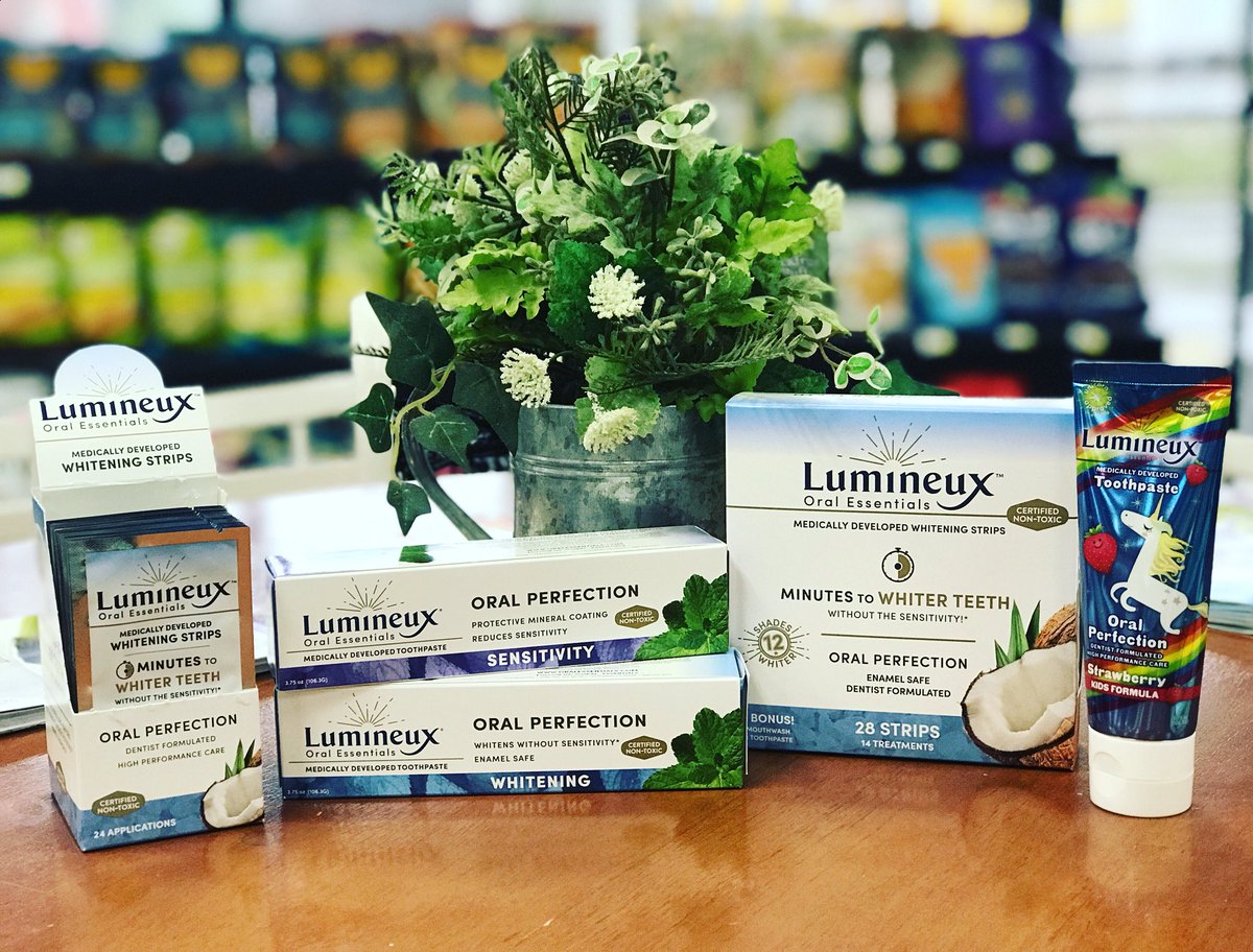 SusansNatWorld's tweet photo. SNW is excited to announce a new brand, Lumineux Oral Essentials! This line offers a clean/non-toxic teeth whitening kit, single treatment strips, toothpaste for sensitive &amp; whitening &amp; a children’s toothpaste! 
We are excited to offer a CLEAN/NON-TOXIC line of whitening strips! https://t.co/yThvJZfVXJ
