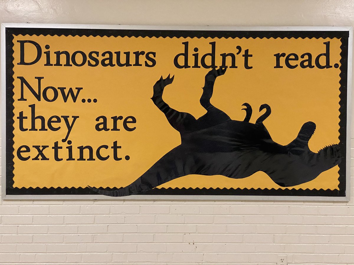 CarterMSReads's tweet photo. #NewBulletinBoard #DinosdidntRead #ReadtoLive #CMS_Lib #kcslms https://t.co/aiYgydzAIJ