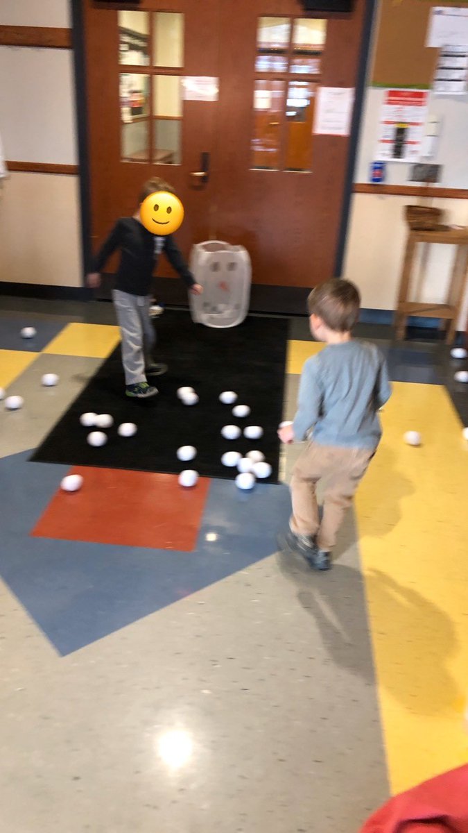 GCCEEC's tweet photo. It was so nice to see everyone back at the #GCCEEC after break! We had a busy first week back playing with our friends, meeting new field students, and having fun with our teddy bears for hibernation day! #GCCEDU https://t.co/b2VBk68Uld