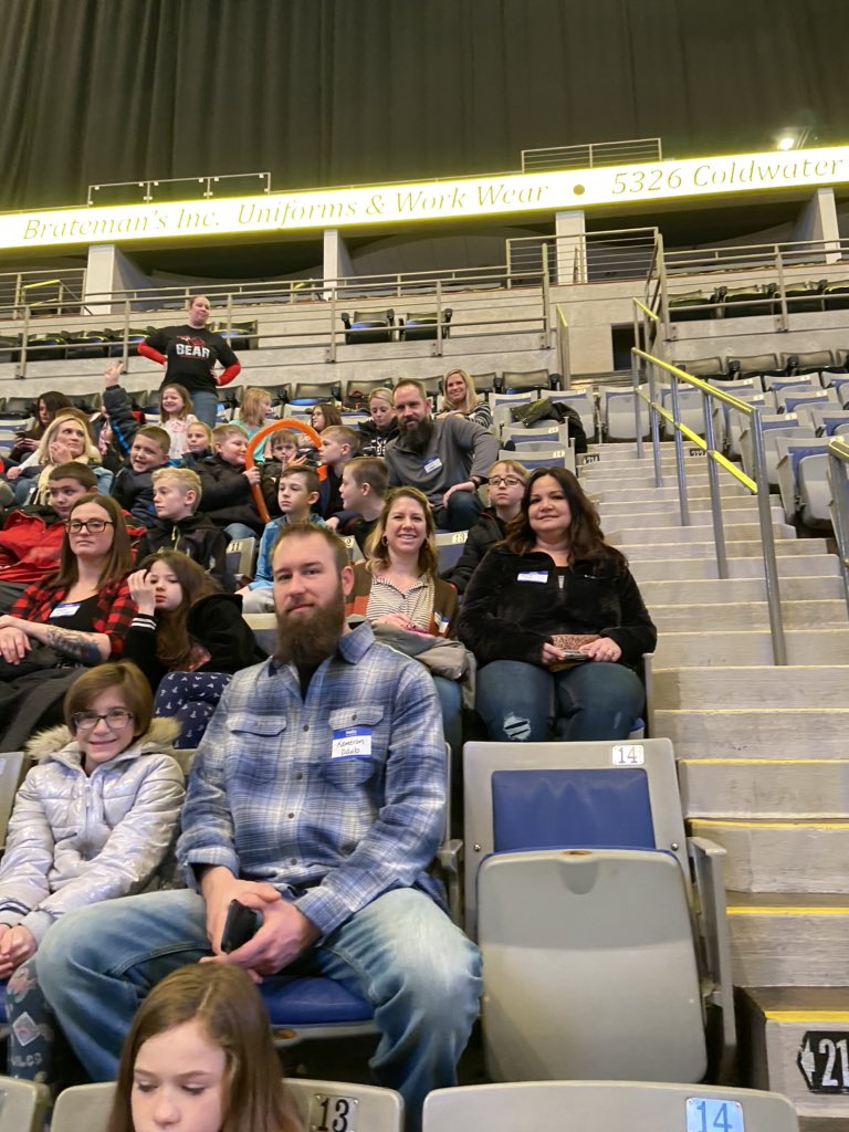 SanderRoom18's tweet photo. Third grade is ready for the circus! @NWCSSchools @OESBears https://t.co/cEYZ7K0AC0