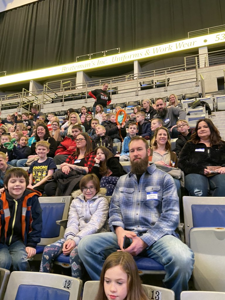 SanderRoom18's tweet photo. Third grade is ready for the circus! @NWCSSchools @OESBears https://t.co/cEYZ7K0AC0