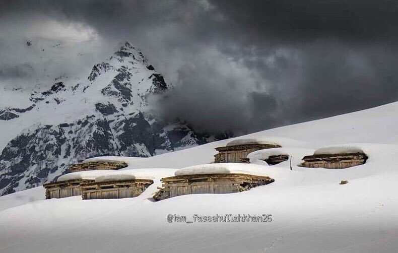 faseeh_14's tweet photo. #Outstanding view of swat jarogoo waterfall top
#snowfall
#SWAT
#tourist #PlaceOfSoul_Satlok
Follow me on Instagram #iam_faseehullahkhan26
#BetiParhao
#DigitalMarketing
#2020NewYear
#exploreswat
#explorepakistan
#exploreshangla
#view #photography #Graphic designer https://t.co/NMMfTsScBj