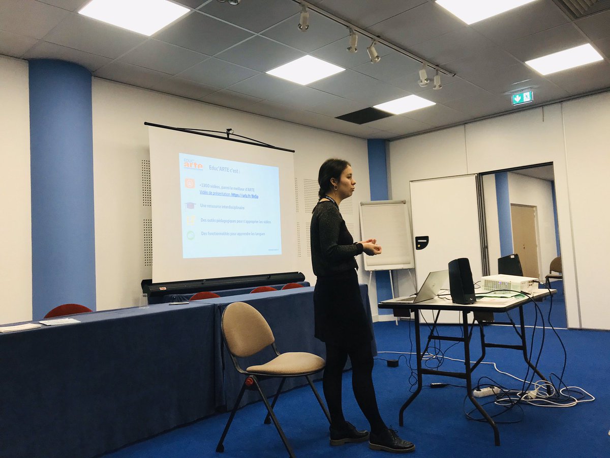 ViSassoon's tweet photo. 📣Un programme dense et très riche pour les enseignant.e.s en #stage #FipaCampus #PAF @clemibordeaux #DAAC, avec notamment @EducARTEfr et les #ClésduNumérique @laGdP par @alhallier
#ressources #formation #enseignants #educMediaInfo #FIPA #fipadoc2020 https://t.co/Pij1f7wB0c